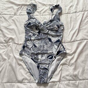 Stella Parker Womens Size Large Floral Blue One Piece Swimsuit Summer Beach